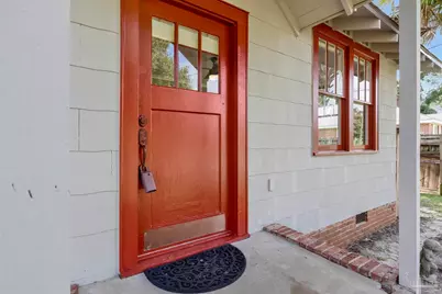 300 S 2nd St, Pensacola, FL 32507 - Photo 3