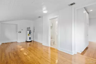 300 S 2nd St, Pensacola, FL 32507 - Photo 31
