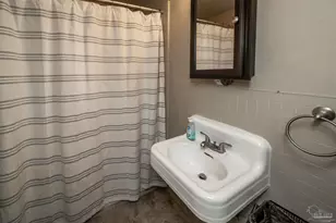 5200 Canal St, Milton, FL 32570 - Photo 19