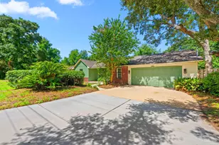 1643 Balogh Dr, Gulf Breeze, FL 32563 - Photo 3