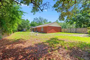 1643 Balogh Dr, Gulf Breeze, FL 32563 - Photo 33