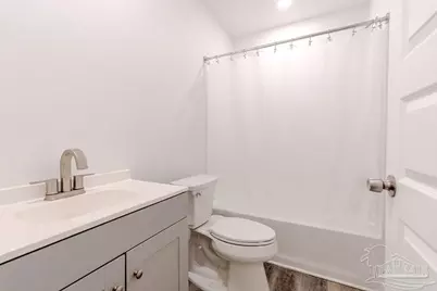 512 Fitzgerald St, Pensacola, FL 32505 - Photo 17