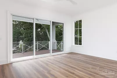 1921 E Strong St, Pensacola, FL 32501 - Photo 37