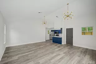 2853 Hidden Springs Cir, Pensacola, FL 32526 - Photo 13