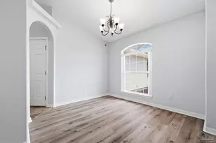 7317 Westminster Dr, Navarre, FL 32566 - Photo 13