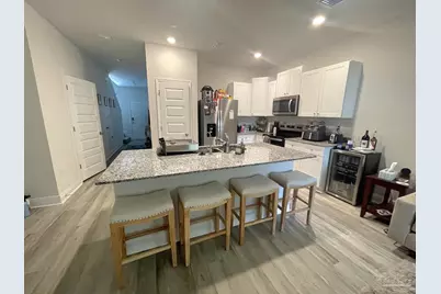 1227 Fairchild Village Dr, Pensacola, FL 32504 - Photo 3