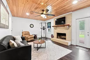 4180 Monteigne Dr, Pensacola, FL 32504 - Photo 9