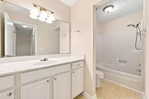 4742 Huron Dr, Pensacola, FL 32507 - Photo 11