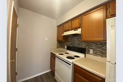504 Wood Crest Way, Pensacola, FL 32506 - Photo 7