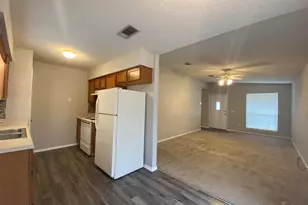 504 Wood Crest Way, Pensacola, FL 32506 - Photo 5