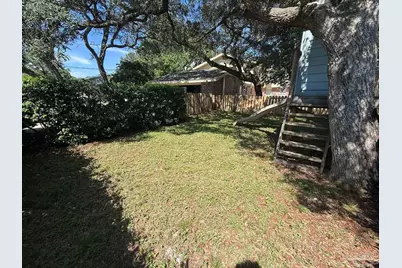 905 Poinciana Dr, Gulf Breeze, FL 32561 - Photo 41