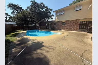 905 Poinciana Dr, Gulf Breeze, FL 32561 - Photo 39