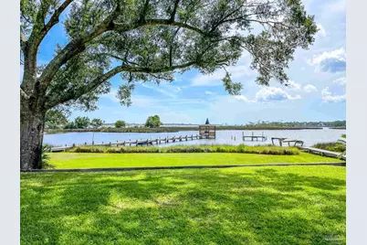 15021 Innerarity Pt Rd, Pensacola, FL 32507 - Photo 23