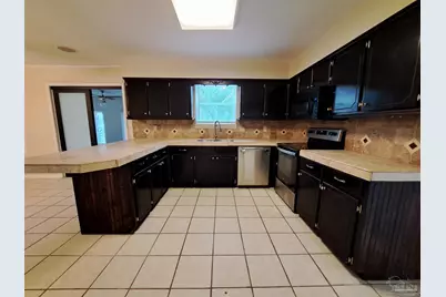 7819 Hearthstone Cir, Pensacola, FL 32506 - Photo 9