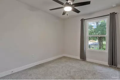 7150 Village Ln, Pensacola, FL 32504 - Photo 21