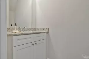 7150 Village Ln, Pensacola, FL 32504 - Photo 9