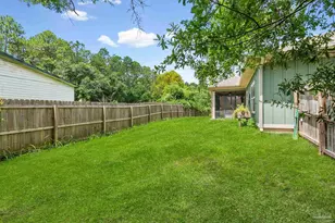 8493 Sevilla St, Navarre, FL 32566 - Photo 5