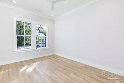 1608 E Hernandez St, Pensacola, FL 32503 - Photo 9