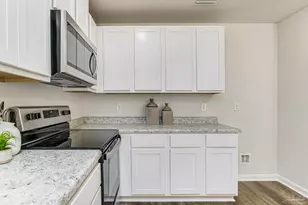 4370 Damselfly Dr, Milton, FL 32583 - Photo 5