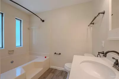 3870 Bay Wind Dr, Gulf Breeze, FL 32563 - Photo 17
