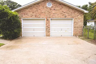 8691 Sharon Ln, Pensacola, FL 32534 - Photo 5