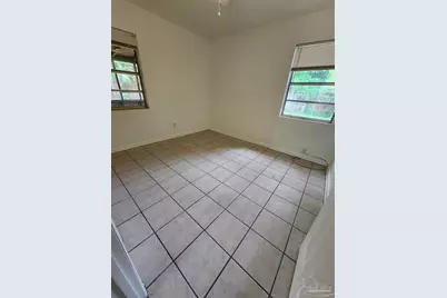 605 Edison Dr, Pensacola, FL 32505 - Photo 7