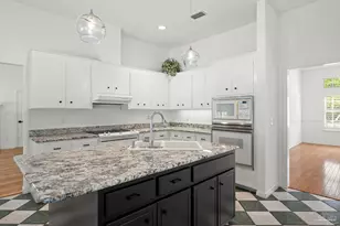 4200 Madura Rd, Gulf Breeze, FL 32563 - Photo 21
