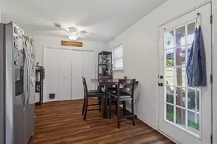 2018 Woodbury Dr, Cantonment, FL 32533 - Photo 17