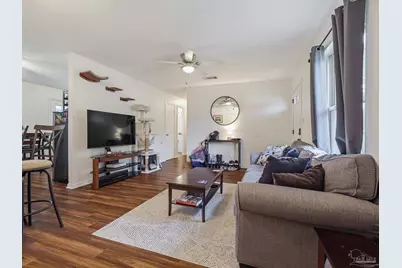 2018 Woodbury Dr, Cantonment, FL 32533 - Photo 9