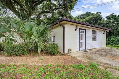 906 Mills Ave, Pensacola, FL 32507 - Photo 3