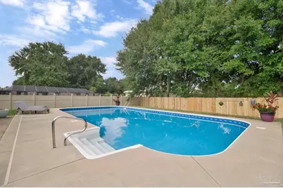 6185 Autumn Pines Cir, Pace, FL 32571 - Photo 13