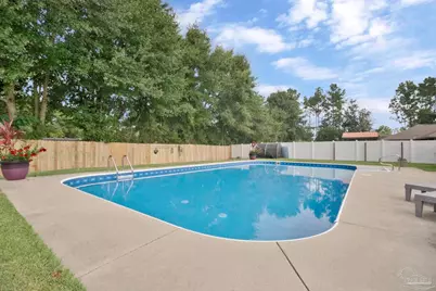 6185 Autumn Pines Cir, Pace, FL 32571 - Photo 7