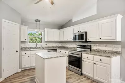 7280 Mossy Oaks Ct, Navarre, FL 32566 - Photo 15