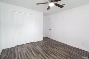 6037 Syrcle Ave, Milton, FL 32570 - Photo 15