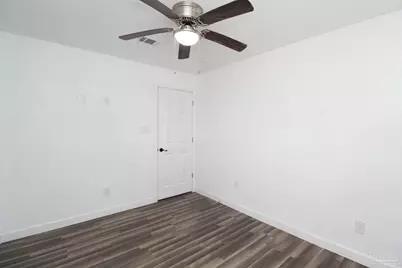 6037 Syrcle Ave, Milton, FL 32570 - Photo 13