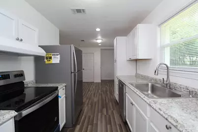 6037 Syrcle Ave, Milton, FL 32570 - Photo 7