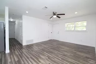 6037 Syrcle Ave, Milton, FL 32570 - Photo 3