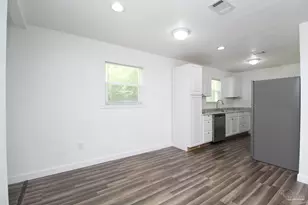 6037 Syrcle Ave, Milton, FL 32570 - Photo 5