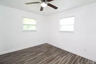 6037 Syrcle Ave, Milton, FL 32570 - Photo 17