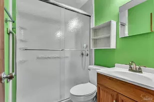910 Bartow Ave, Pensacola, FL 32507 - Photo 11