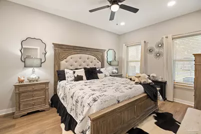 5599 Sandview Dr, Pensacola, FL 32507 - Photo 27