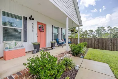 5599 Sandview Dr, Pensacola, FL 32507 - Photo 3