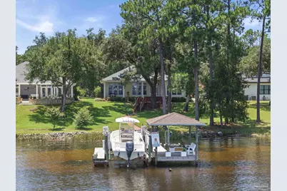 3932 Plantation Cove Ct, Milton, FL 32583 - Photo 3
