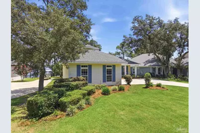 3932 Plantation Cove Ct, Milton, FL 32583 - Photo 5