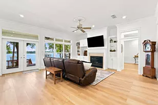 3932 Plantation Cove Ct, Milton, FL 32583 - Photo 19