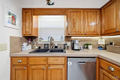 4102 Wynford Cir, Pensacola, FL 32504 - Photo 11
