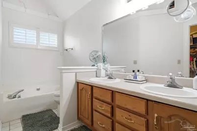 4102 Wynford Cir, Pensacola, FL 32504 - Photo 15
