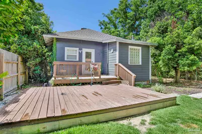 916 E Gonzales St, Pensacola, FL 32503 - Photo 27