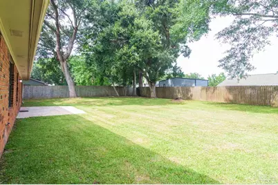 3908 Deerwood Cir, Pace, FL 32571 - Photo 15