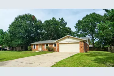 3908 Deerwood Cir, Pace, FL 32571 - Photo 3